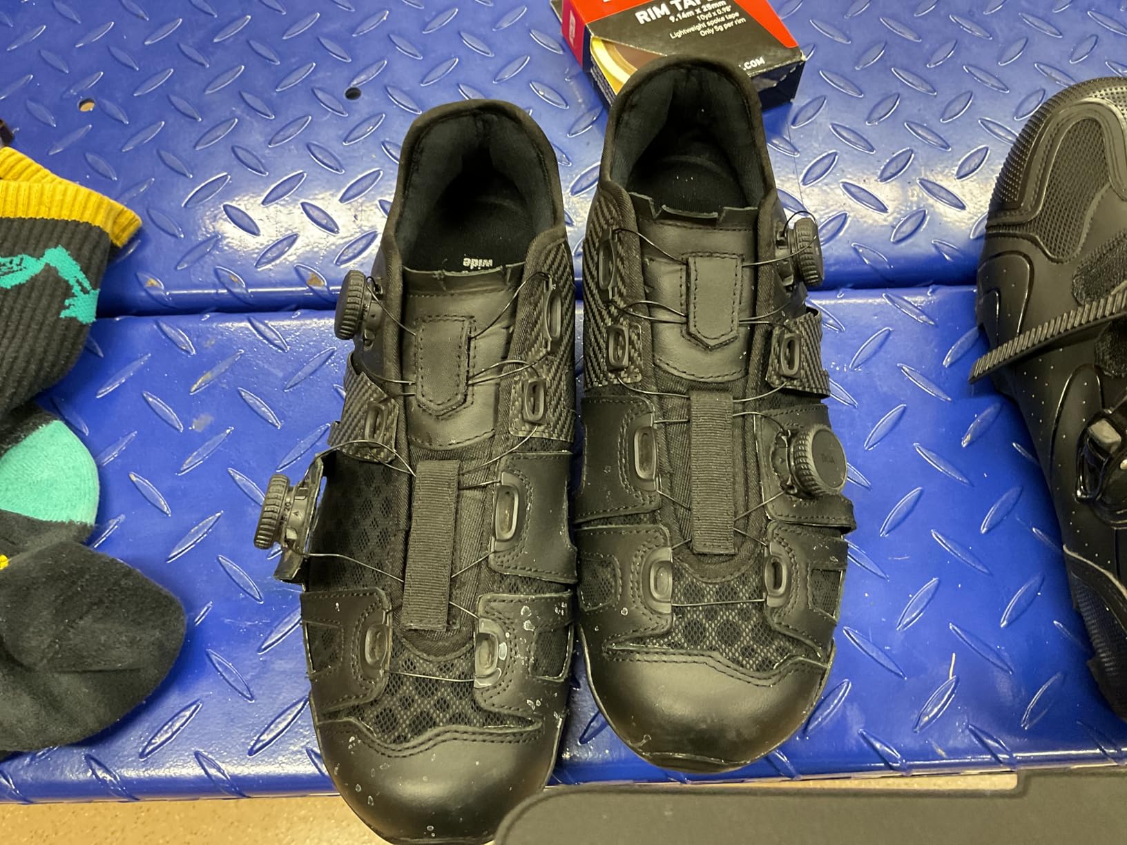 Lake CX242 Wide Cycling Shoe - Road Bike customer photo 1