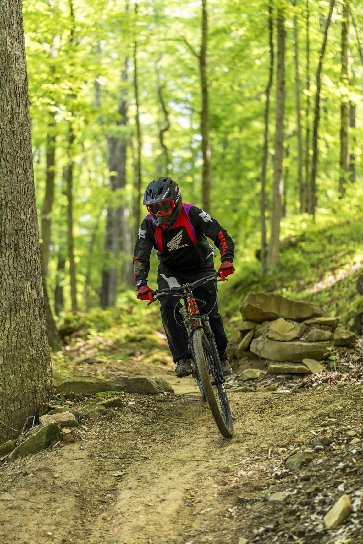 OutdoorMaster Full Face Mountain Bike Helmet customer photo 2