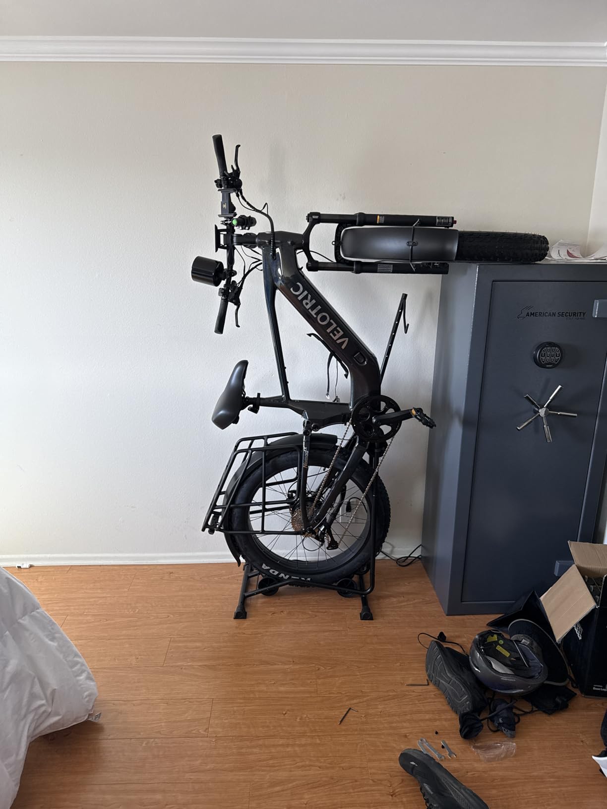 CyclingDeal Upright Bike Stand Floor - Vertical & Horizontal Bicycle Stand Bicycle Storage - Safe & Secure Bike Storage Rack - for Wheels Sizes up to 29