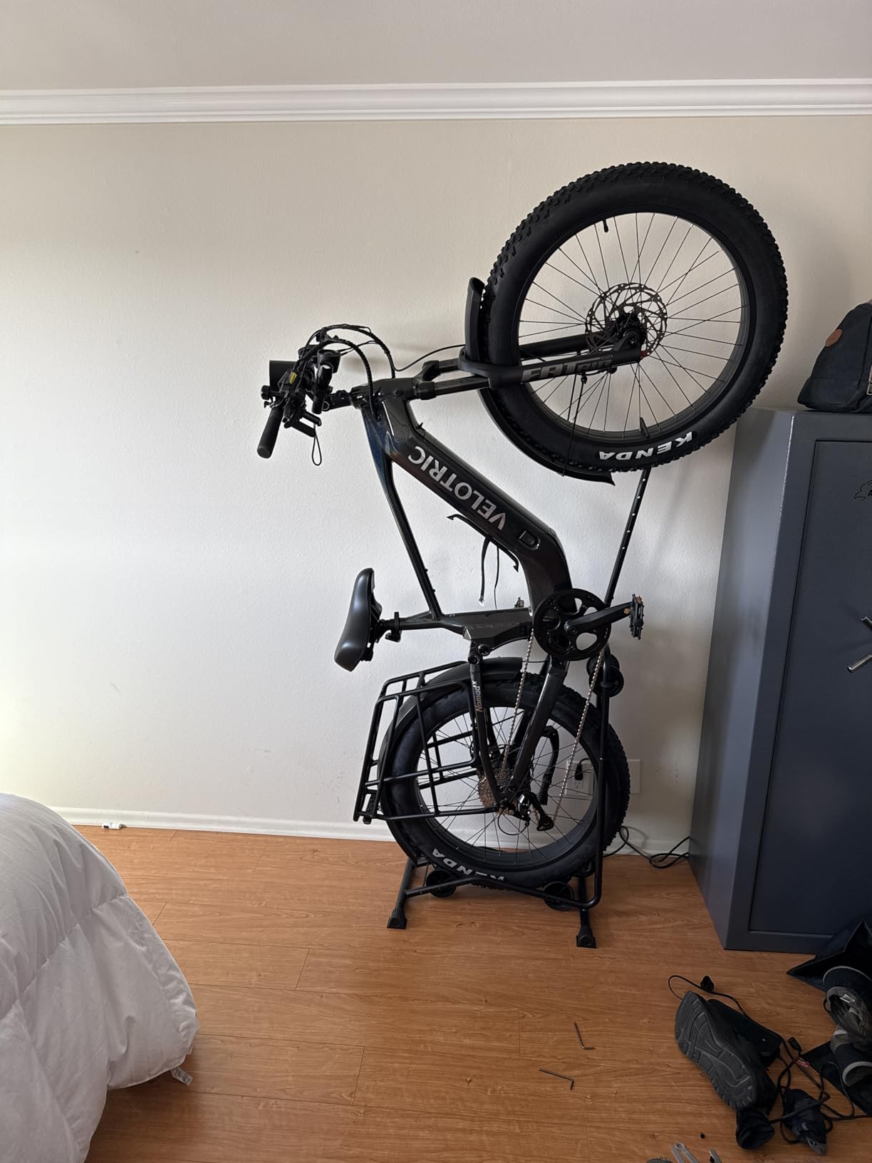 CyclingDeal Upright Bike Stand Floor - Vertical & Horizontal Bicycle Stand Bicycle Storage - Safe & Secure Bike Storage Rack - for Wheels Sizes up to 29