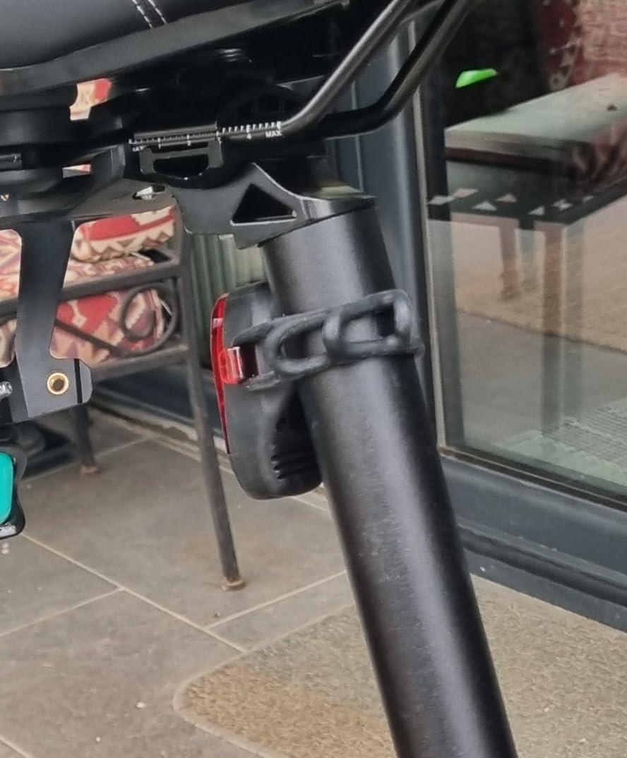 Lezyne Micro Drive 800+ LED Bike Light Set | 800 Lumen CNC Aluminum Front Light with Rear Light Options | IPX7 Waterproof Cycling Illumination customer photo 2