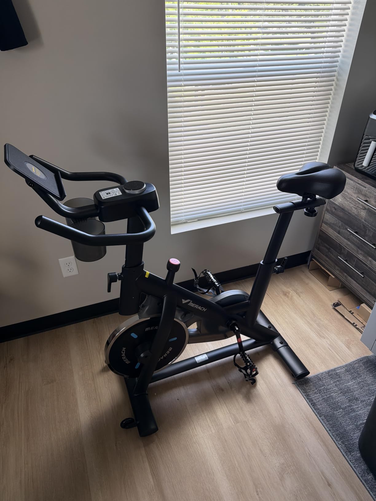 MERACH Exercise Bike, Magnetic Friction Stationary Bike for Home with APP | Low Noise Indoor Cycling Bike with 300lbs Weight Capacity, Adjustable Seat & Handlebars, Fitness Courses for Weight Loss customer photo 1