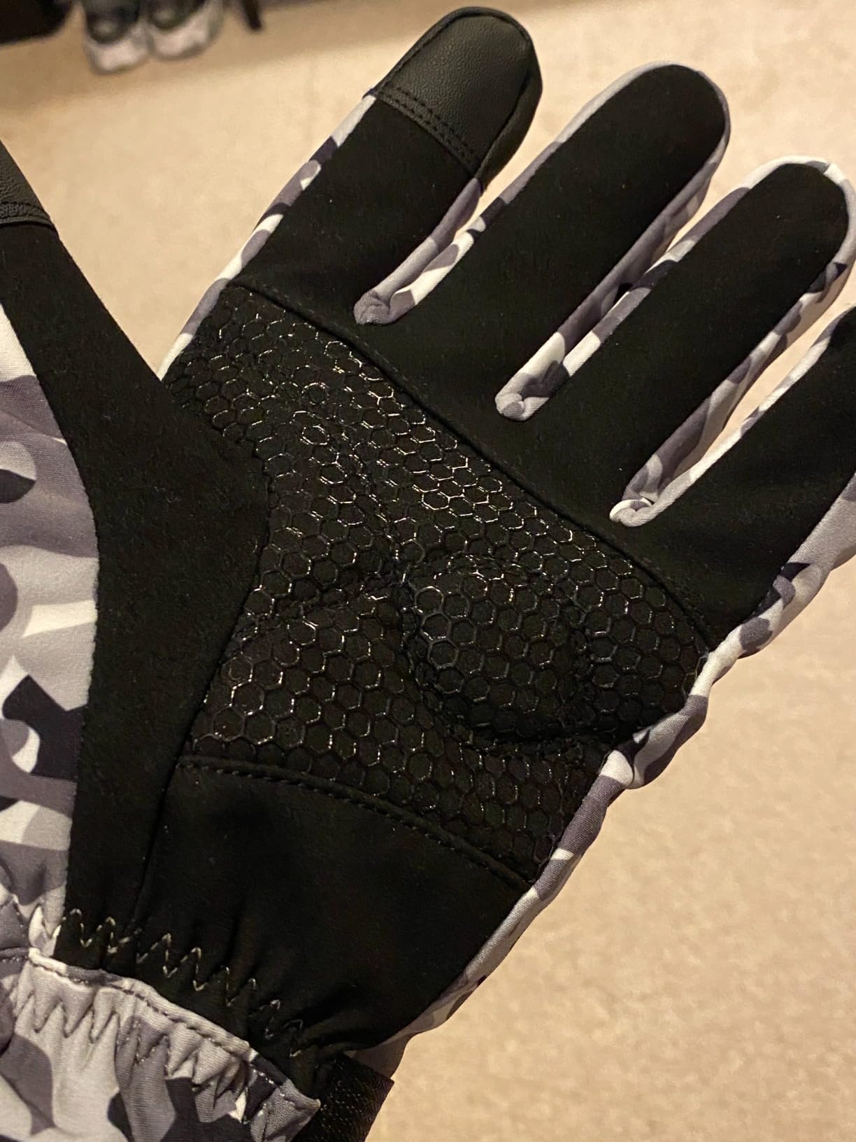 Rechargeable Heated Gloves for Men Women, 7.4V Fast Heating Glove Liners, Hand Warmers Arthritis Heater Cold Winter Gloves, Snowmobile Camping Cycling Skiing Hiking Working customer photo 1