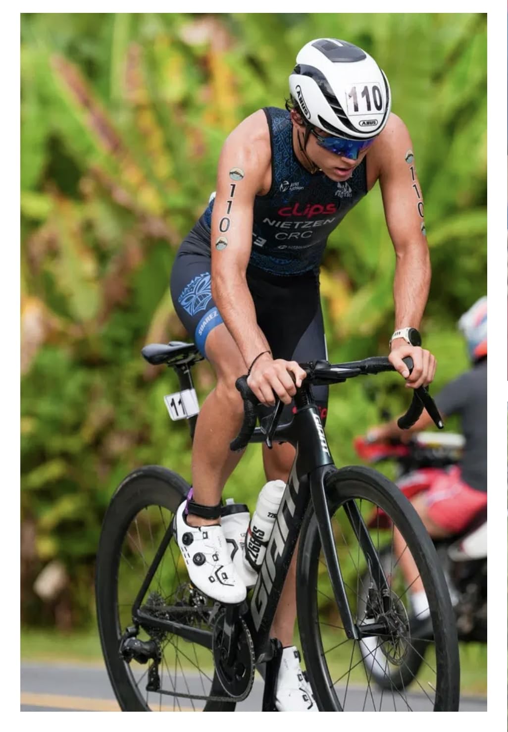 ABUS Gamechanger 2.0 Aero Road Bike Helmet - Lightweight Road Cycling Helmet customer photo 1