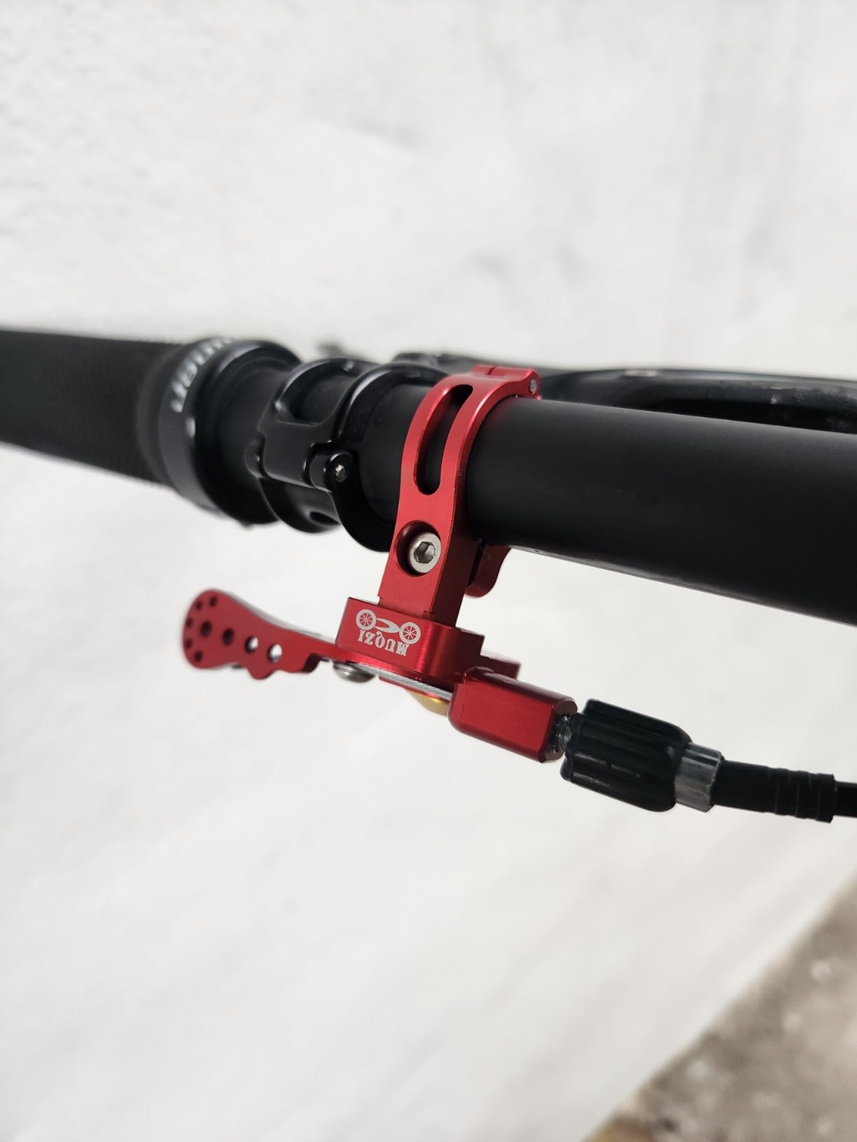 OneUp Components V3 Dropper Post customer photo 2