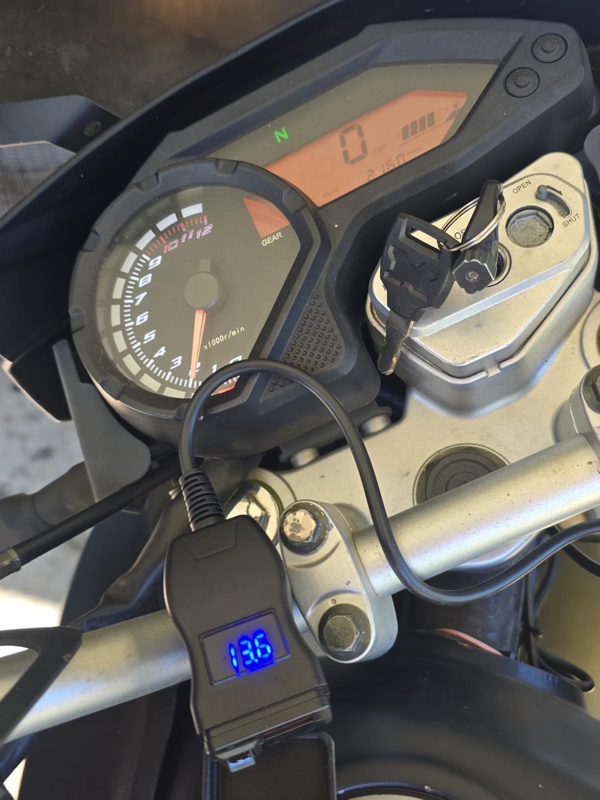 EXTRACTME Motorcycle USB Charger, Dual USB Type C PD & Quick Charge 3.0 Motorcycle Phone Charger with Voltmeter & ON/Off Switch, Waterproof Motorcycle Accessories for All Phone, Tablet, GPS customer photo 1
