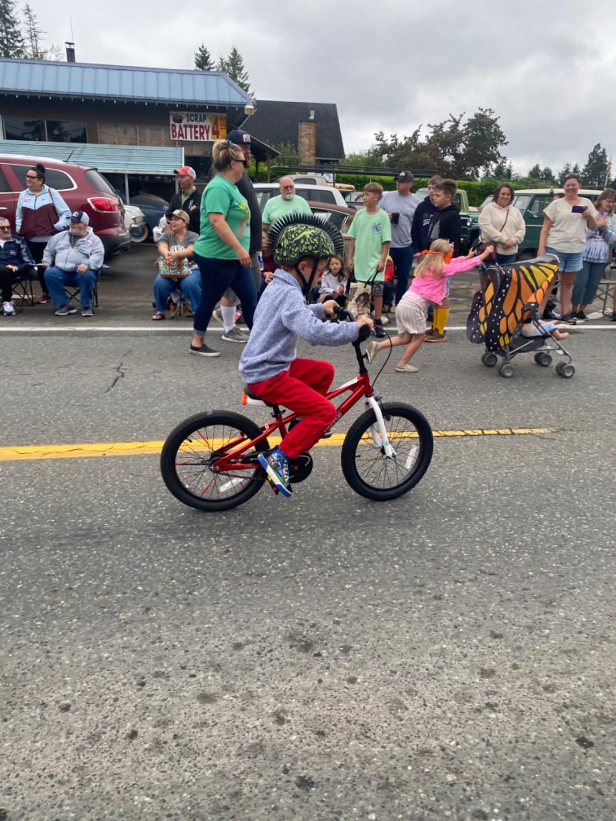 RoyalBaby EZ Kids Bike 12 14 16 18 20 Inch Balance Pedal 2-in-1 Training Bicycle Boys Girls Ages 3 to 12 Years Easy Learn for Beginners customer photo 1