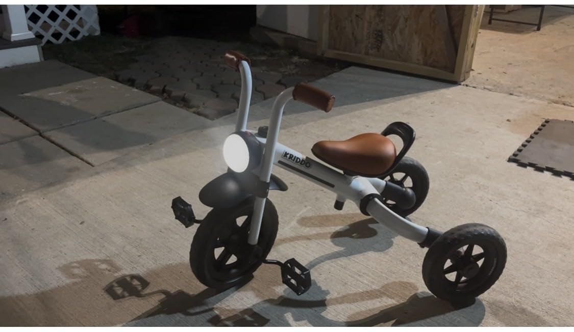 KRIDDO 2-in-1 Kids Balance Bike and Kids Tricycle for 2 to 5 Year Old, Toddler Balance Bike with Detachable Pedals, Tricycles for 3-5 Year Olds with Stitched Soft Grip, White customer photo 2