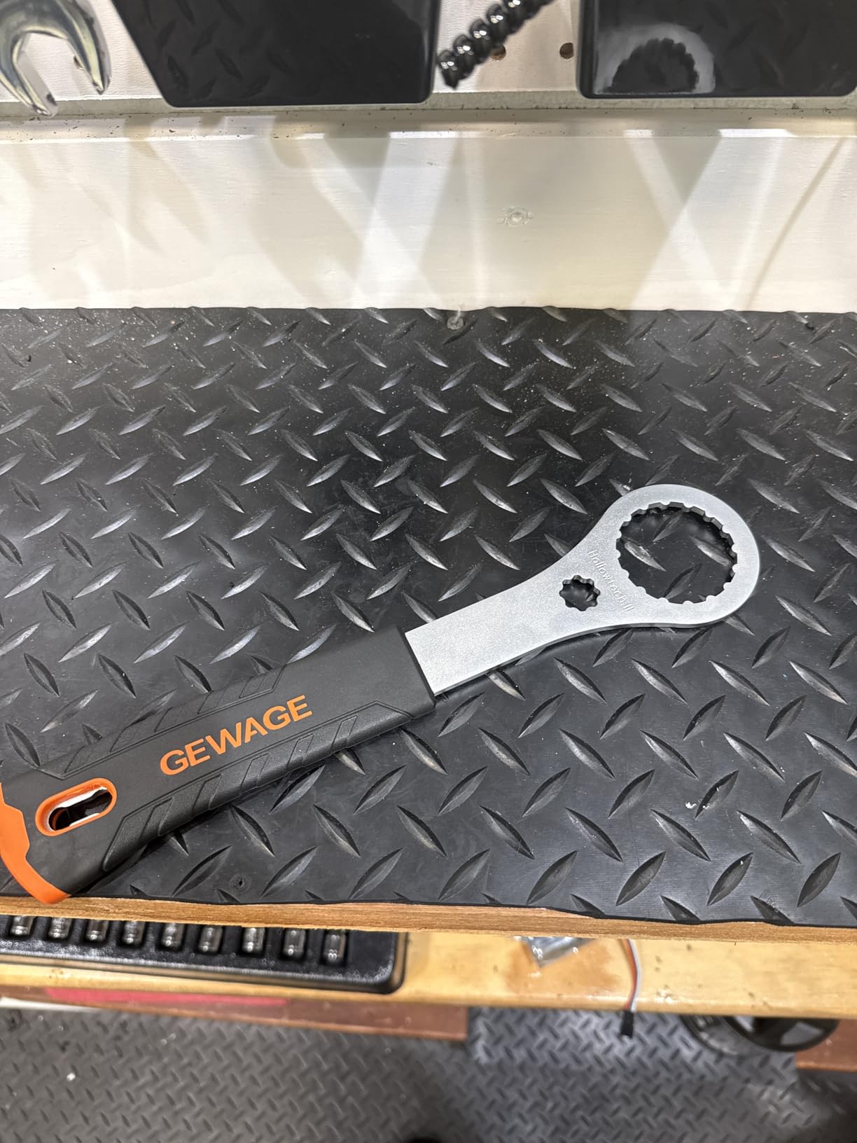 GEWAGE Bicycle Bottom Bracket Tool - Bottom Bracket Removal Install Tool Compatible with Shimano Hollowtech II/BB9000, BBR60,12X46MM - BB Remover with Crank Cap Wrench customer photo 1
