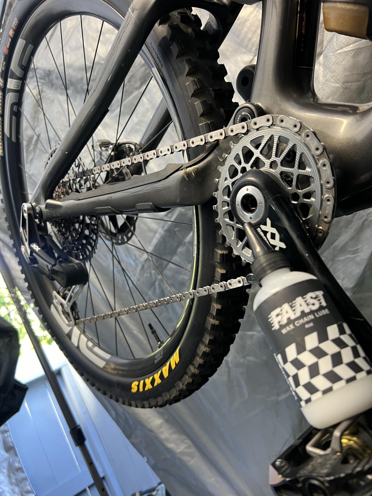 FAAST Wax Chain Lube: Long-Lasting Dry Wax for Road, Gravel & MTB | Clean, dry wax film repels dirt and grit. Lasts 10+ hrs on road, 7-9 hrs on gravel/MTB customer photo 2