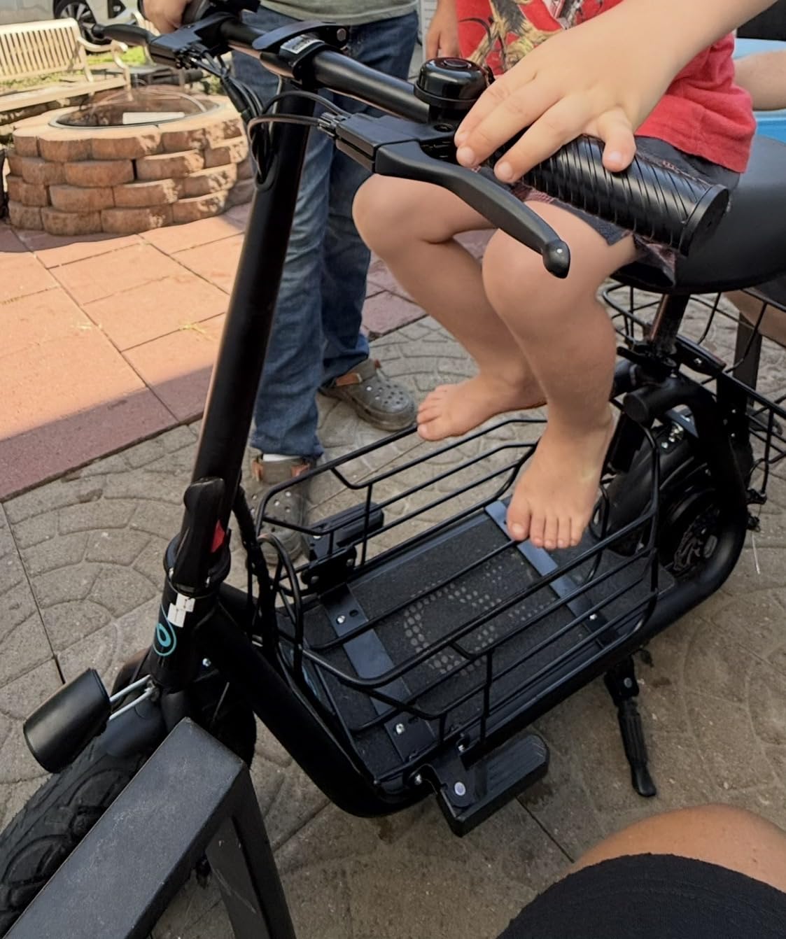 Gyroor Electric Scooter with Seat for Adults - 550W Motor, Pet Basket, 19 MPH Top Speed, 20 Miles Range, 12