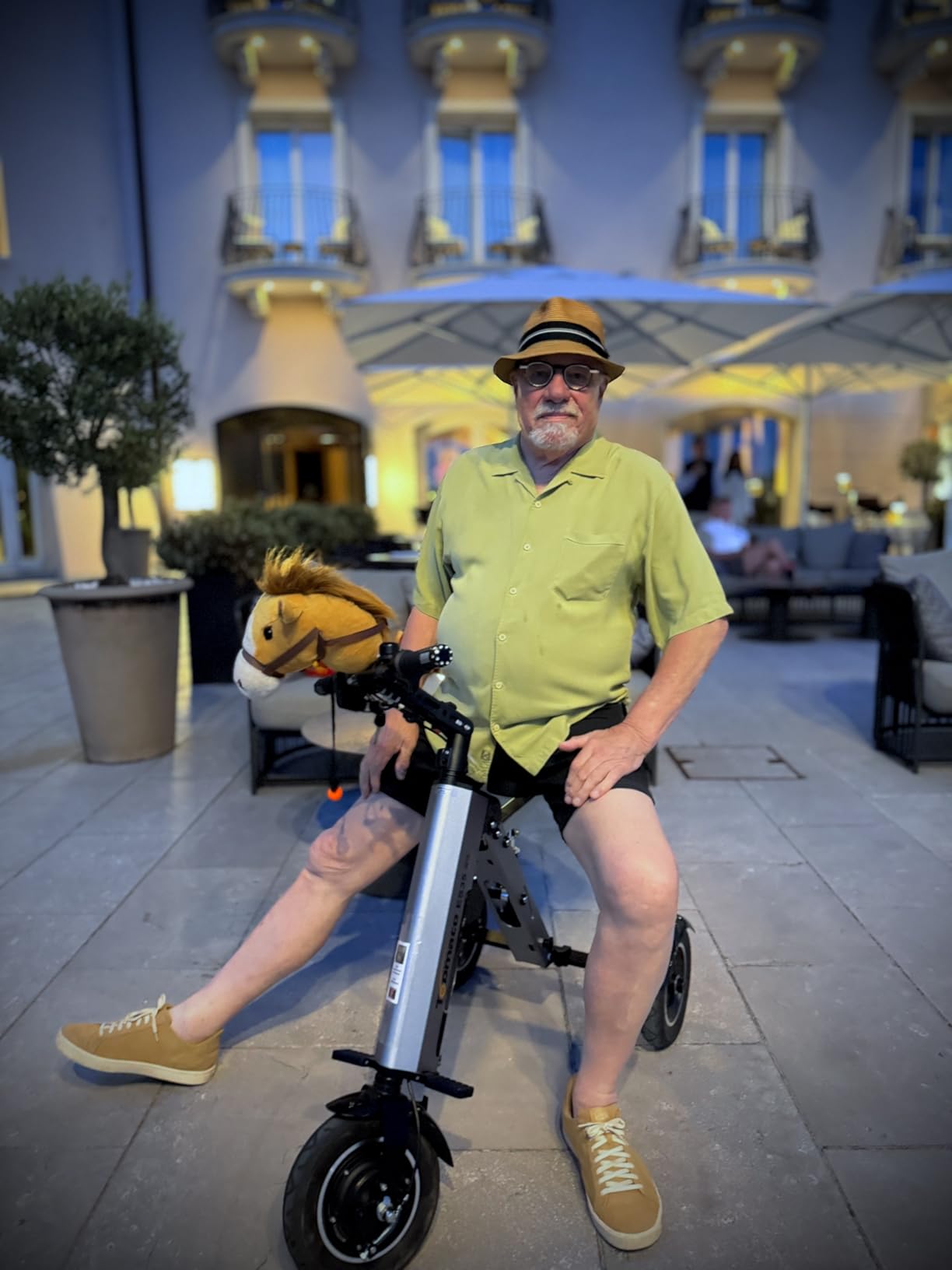 TopMate ES35 Powered Electric Scooter 3 Wheels Foldable Trike with Seat for Adults, Lightweight Electric Scooter with Removable 36V 7.8AH Battery, Reverse Function & Key Switch for Commute and Travel customer photo 2