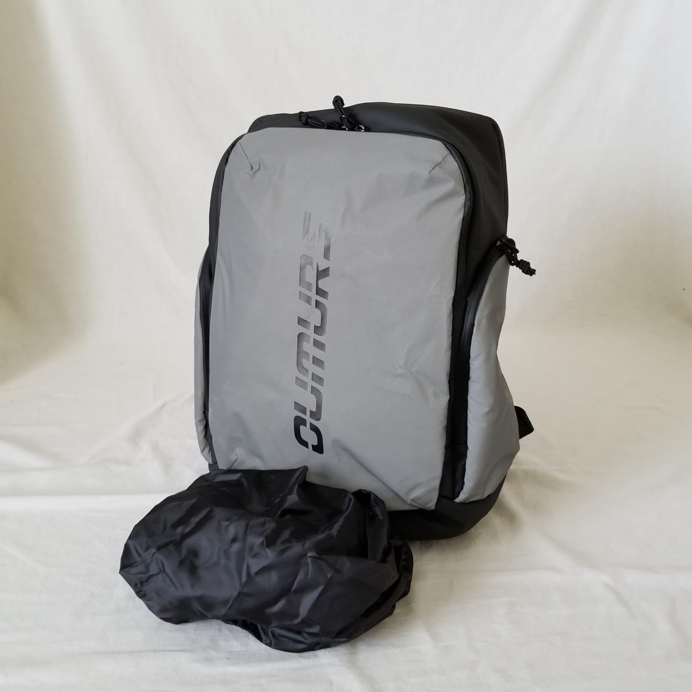 Oumurs Reflective Backpack 1800D Water-resistant Oxford Cloth Backpack Laptop Backpack for Motorcycle, Travel, Cycling, Work, Sport, Hiking, Gym, Black customer photo 2