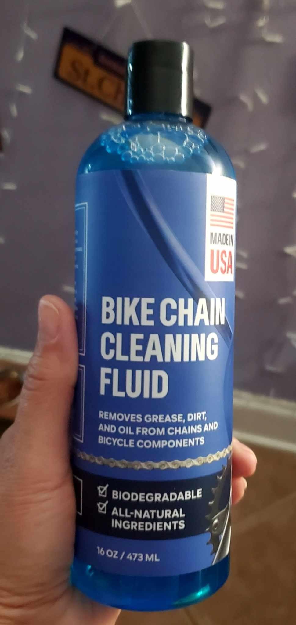 Bicycle Chain & Component Cleaning Fluid - 16oz Chain Degreaser Works in Minutes - Made in USA - Compatible With All Chain Scrubbers Or Apply Directly To Chain - Bike, Motorcycle & Chainsaw Chains customer photo 1
