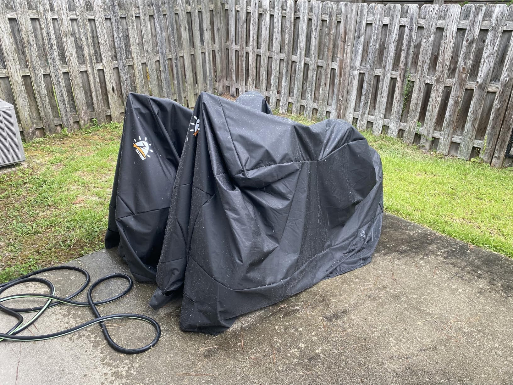 Bike Cover for 2 Bikes - 600D Bike Covers Outdoor Storage Waterproof & Heavy Duty, Bicycle Cover for 2 eBike, Mountain Bike, Road Bike, Hybrid Bike, Beach Cruiser Bike, Scooter and More customer photo 1