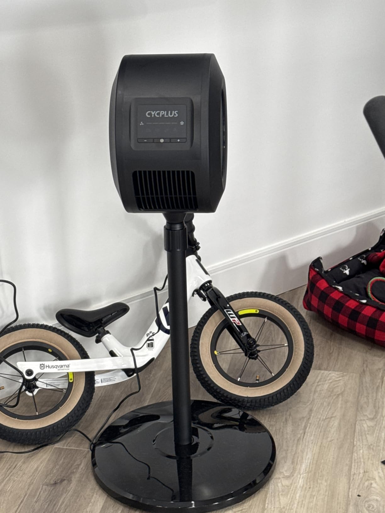 CYCPLUS Smart Indoor Cycling Fan, BLDC Motor Drive, 5 Speed Modes with Remote and APP Control, Low-Noise ANT+ Cycling Fan for indoor Bike Trainers, Stationary/Spin Bikes, Cross Training customer photo 2