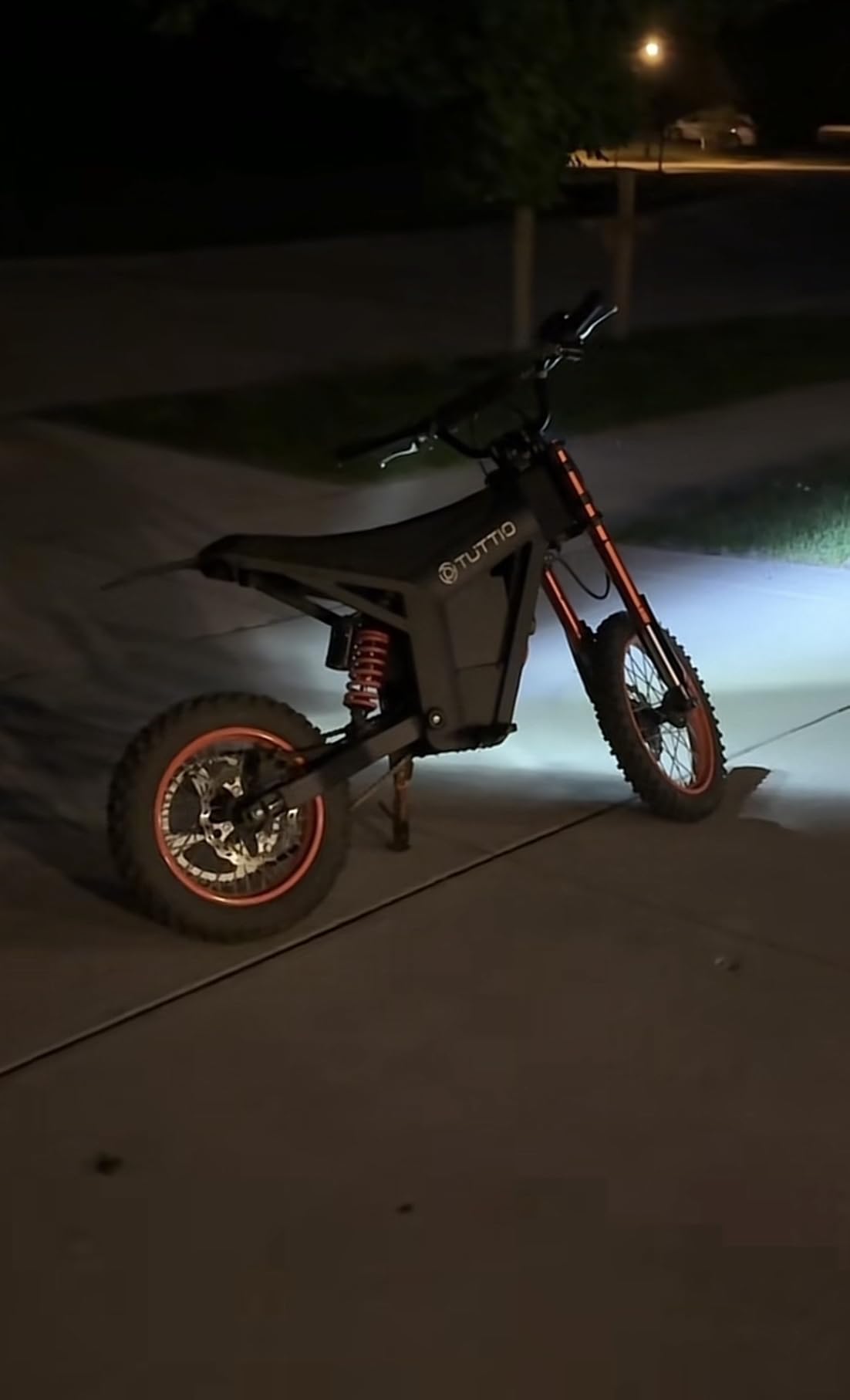 Tuttio Soleil01 Electric-Dirt-Bike for Adults, 2000W/3000W Electric-Motorcycle with 48V 21AH Battery Ebike 14