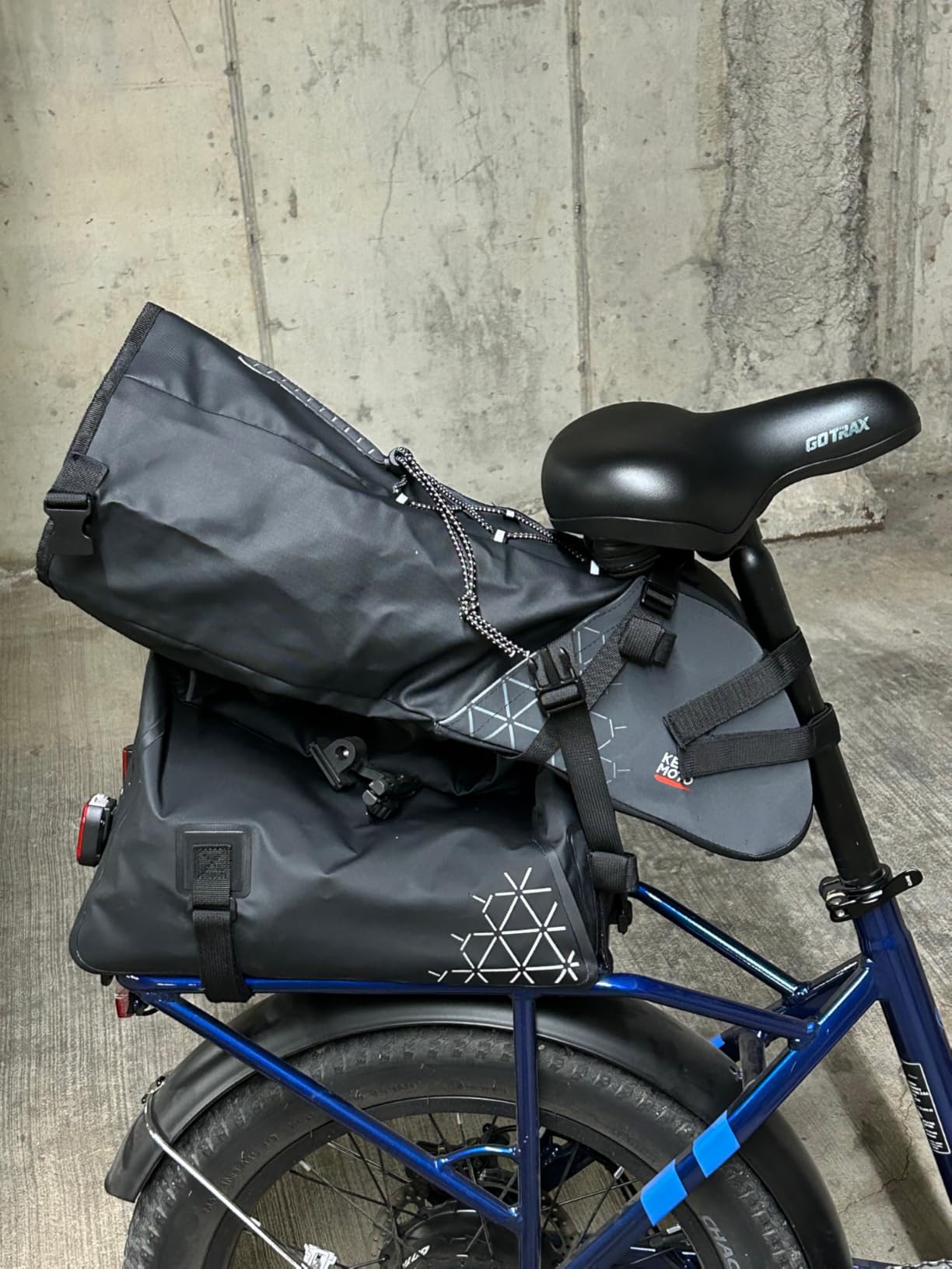 KEMIMOTO Bike Seat Bag, Expandable 11L Saddle Pouch Fully Waterproof Bikepacking, Road Bicycle Rear Pack Under Seat with PVC Reflective Panel, Four Bottom Hardboards customer photo 2