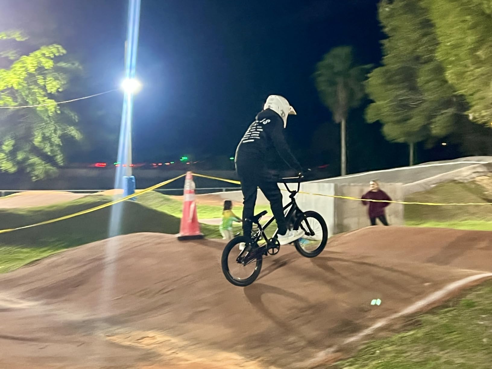 Huffy 20 Inch BMX Bike for Kids, Race & Freestyle Styles, Lightweight Steel Frame, Single Speed Drivetrain, 20