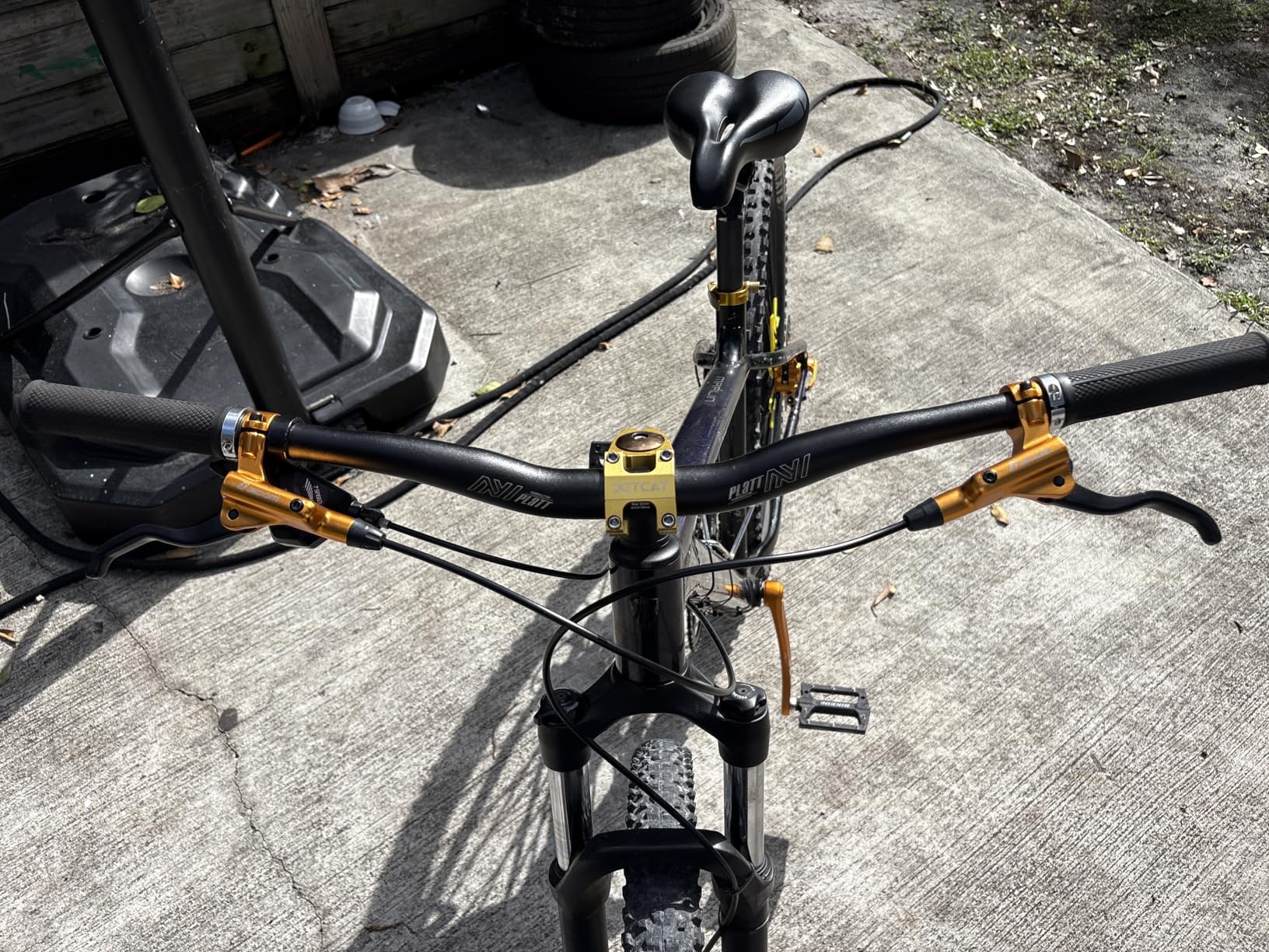 25.4/31.8mm Mountain Bike Handlebar/Riser Handlebar - High-Rise Aluminum Alloy MTB Handlebar (31.8mm-780mm, 35mm Rise) customer photo 2