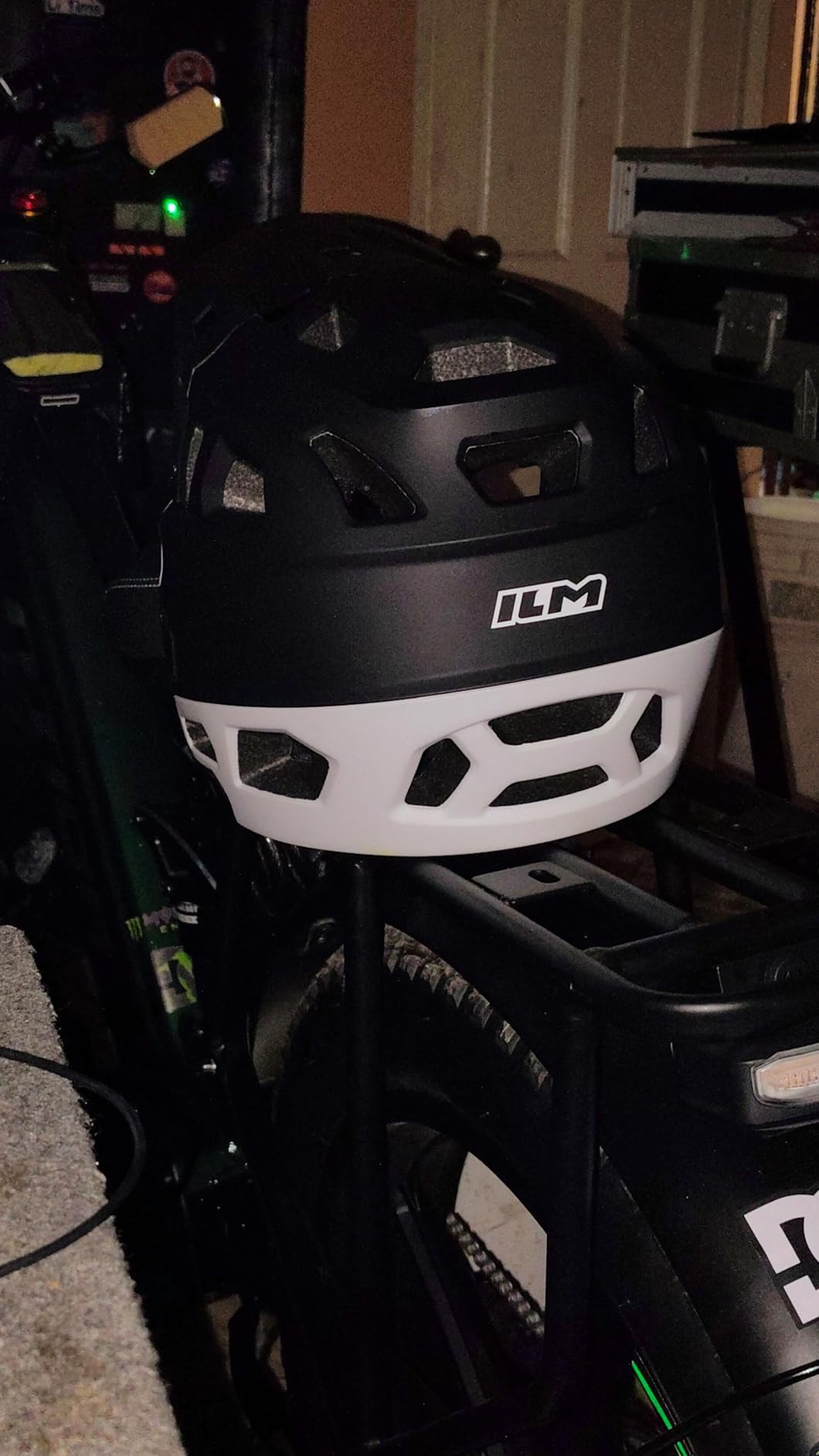 ILM Adult Mountain Bike Helmet Men & Women Full Face Lightweight BMX MTB Helmet ASTM CPSC CE Certified Cycling Helmet Model ZL-B068 customer photo 1
