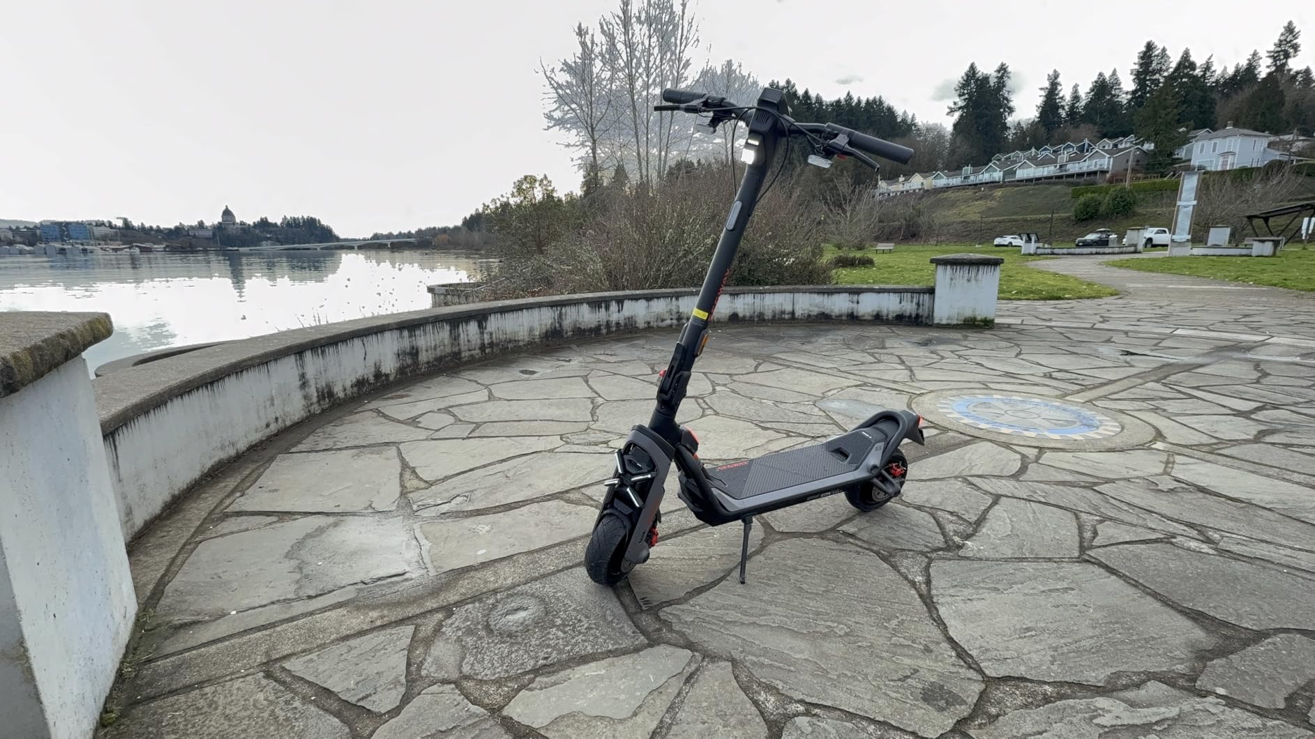 Segway SuperScooter GT3, 31 MPH w/ 45-Mile Long Range, 2400W Peak Motor, Dual Hydraulic Suspension, Self-Sealing Tires, Flash Charging Electric Scooter for Adults, UL 2272/2271 Certified, Gen3 customer photo 1
