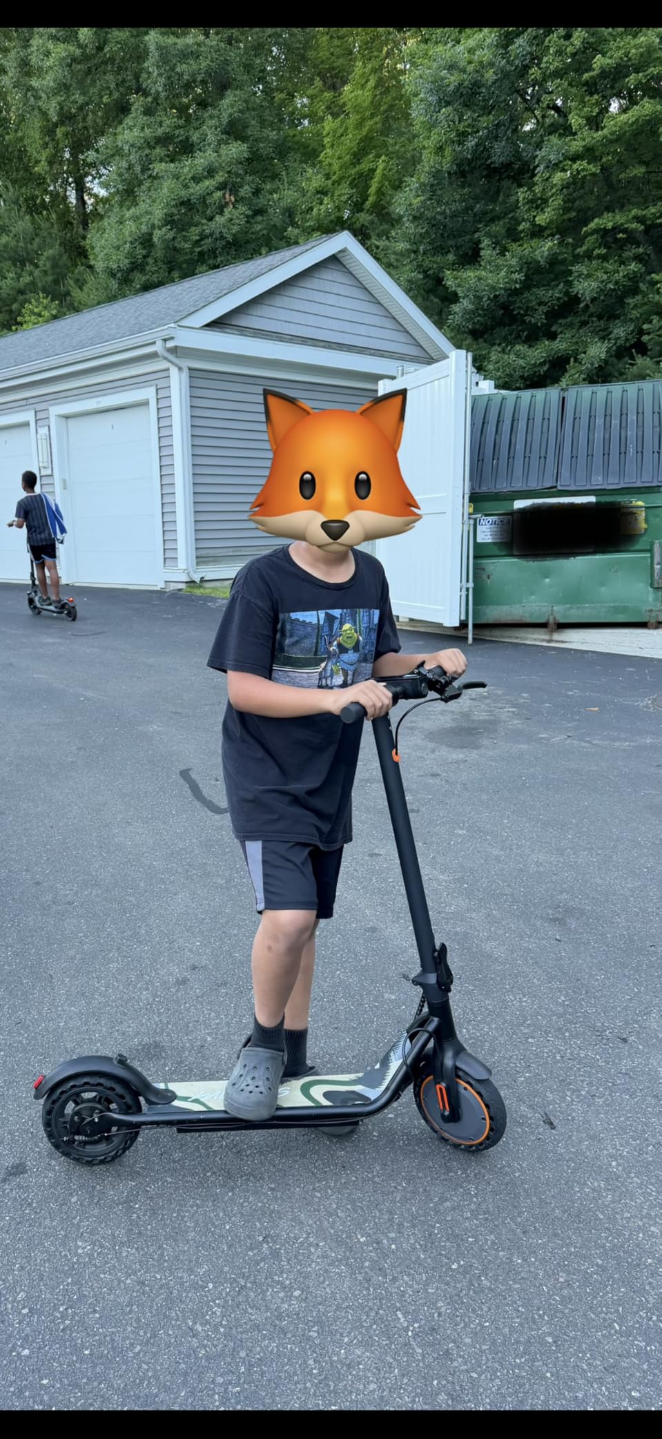 Sigravy Electric Scooter for Adults, Foldable Commuter E Scooter for Teens, 350W Motor, 19 MPH, Up to 21 Miles Range, 8.5