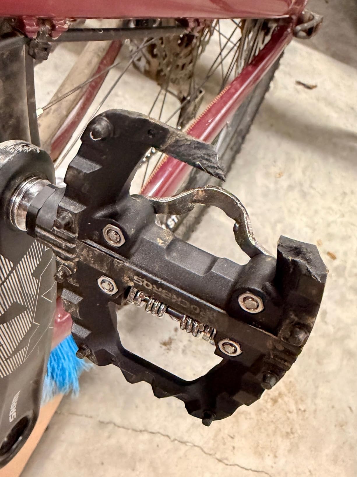 SPD MTB Pedals Dual Function Clipless Flat Bike Pedals | Dual-sided MTB pedals combine SPD clipless system and flat platform with sealed bearings for trail and outdoor cycling customer photo 2