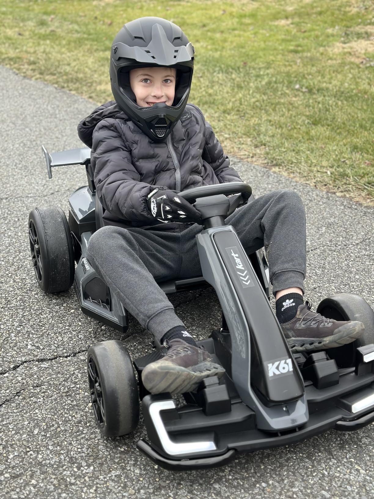 KerryYoo K61 Go Kart Electric Drift Kart with Length Adjustable Seat, 24V Outdoor Ride on Toy with 4 Speed Mode, Crazy Kart for Kids 6-12 Years Old, Fast 300W Motor, 8.5 MPH, Bluetooth - Blue customer photo 2