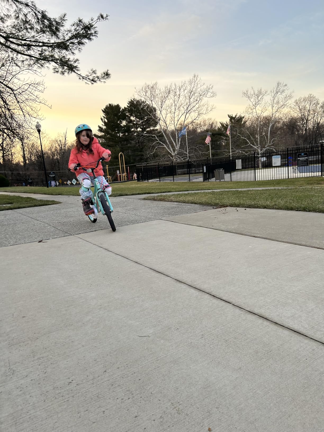 RoyalBaby Kids Bike, Terra EZ Balance to Pedal Convertable Bicycle, 14 16 18 Inch Easy Learn Balancing to Biking Boys Girls Ages 3-9 Years Beginners customer photo 1