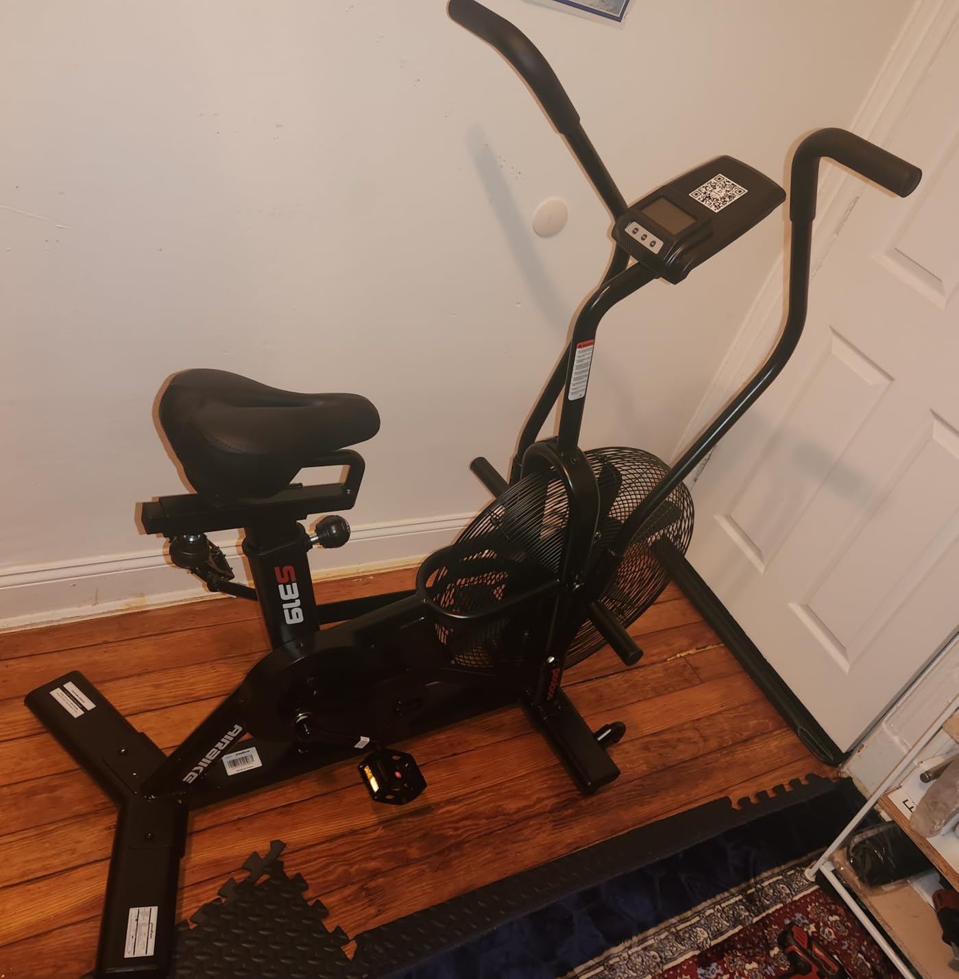pooboo Air-Resistance Exercise Fan Bike, Air Bike with Dual Action Handlebars & Dual-Layer Transmission System, Stationary Bike with APP Connection for Home Gym HIIT Cardio Full Body Workout customer photo 2