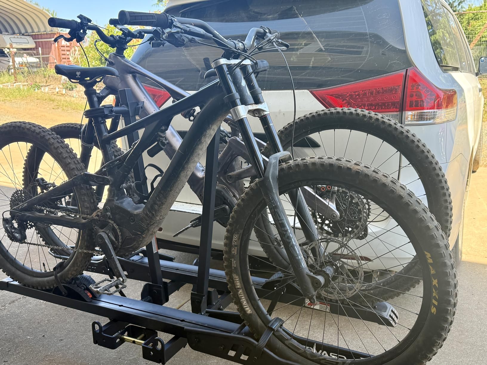 CRAVOT CyberRack S2 Ebike Rack, 300 lbs Capacity Foldable Bike Racks for Tow Hitch Heavy Electric Bike Carrier for 2 E-Bike, Up to 5-inch Fat Tire 2'' Receiver customer photo 2