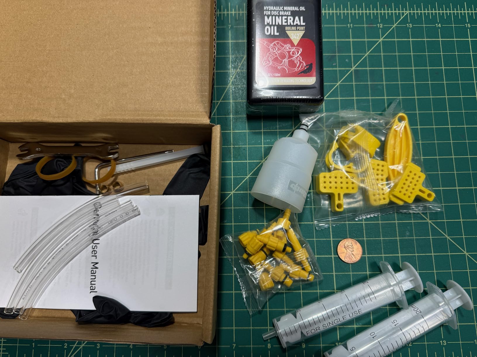 Brake Bleed Kit, Bicycle Hydraulic Brake Bleed Kit Including 150ML Mineral Oil for Shimano,TEKTRO, TRP Hydraulic Disc Brakes customer photo 1