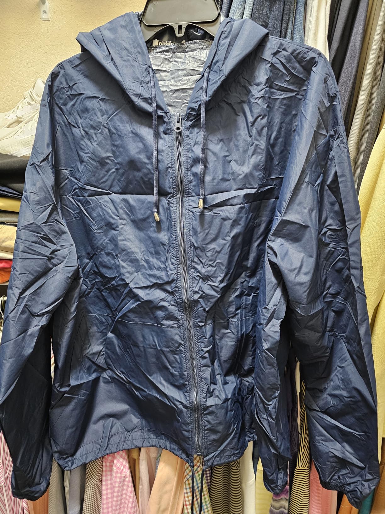 UIQUR Mens Rain Jacket Raincoat Windbreaker Running Waterproof Lightweight Packable with Hood Travel Hiking Cycling customer photo 1