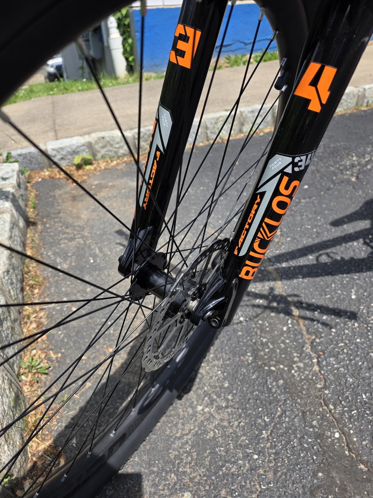 BUCKLOS 26/27.5/29 inch Travel 140mm MTB Air Suspension Fork, Rebound Adjustment 34mm Stanchions 1-1/8