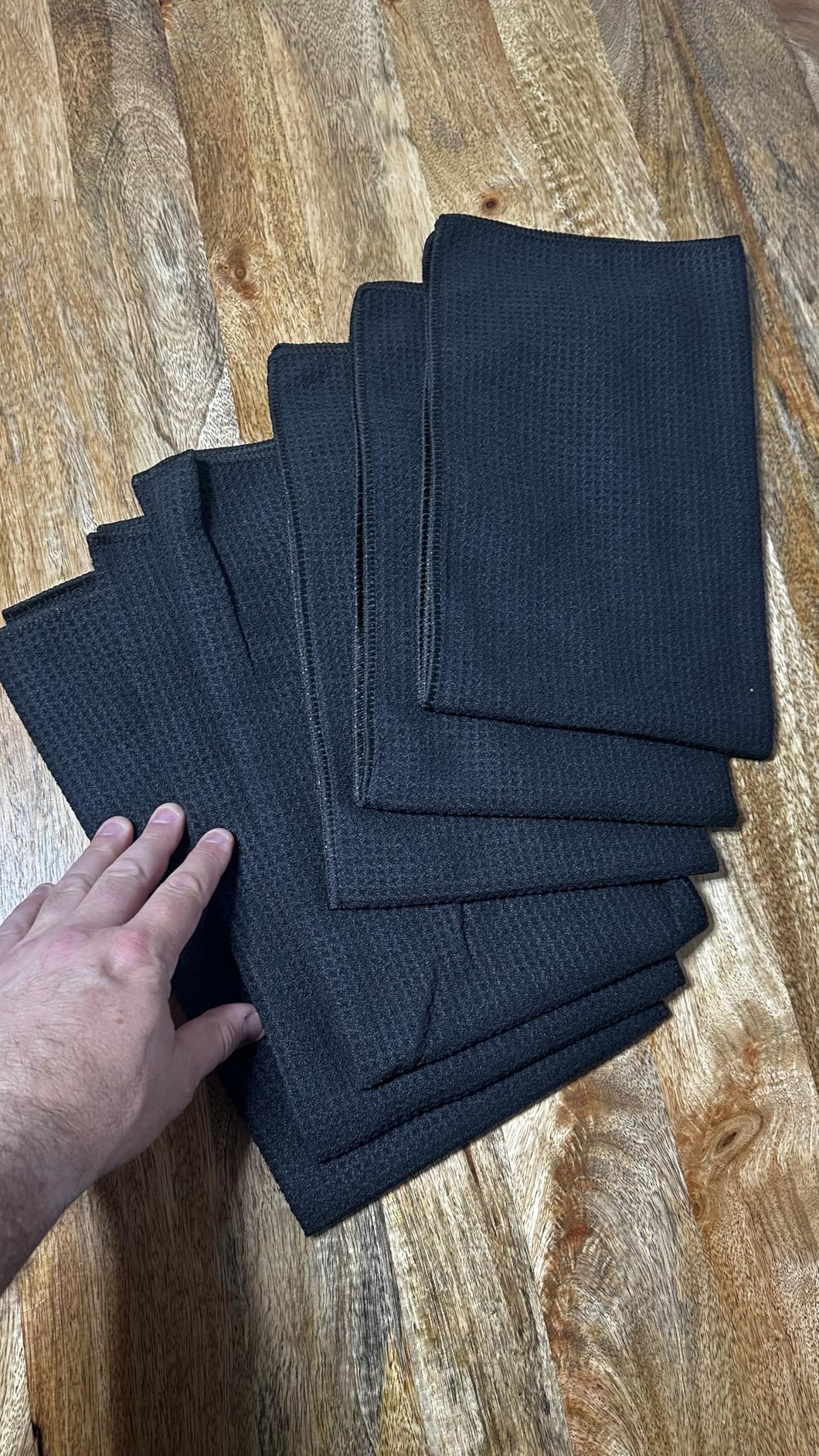Microfiber Gym Towels for Working Out, Quickly Dry Yoga Towels for Men & Women Tennis, 16 Inch x 27 Inch, 6 Pack, Black customer photo 1