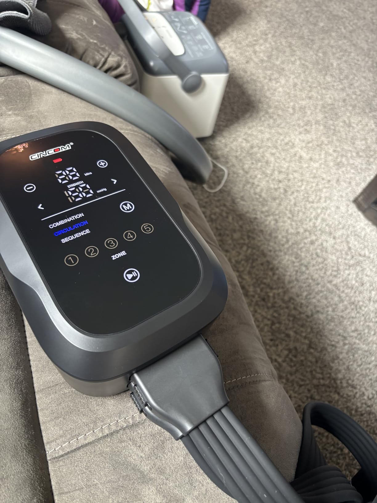 CINCOM Leg Massager Recovery System, Cordless Air Compression Boots for Circulation, Pro Sequential Compression Device for Athlete Fast Recovery customer photo 1