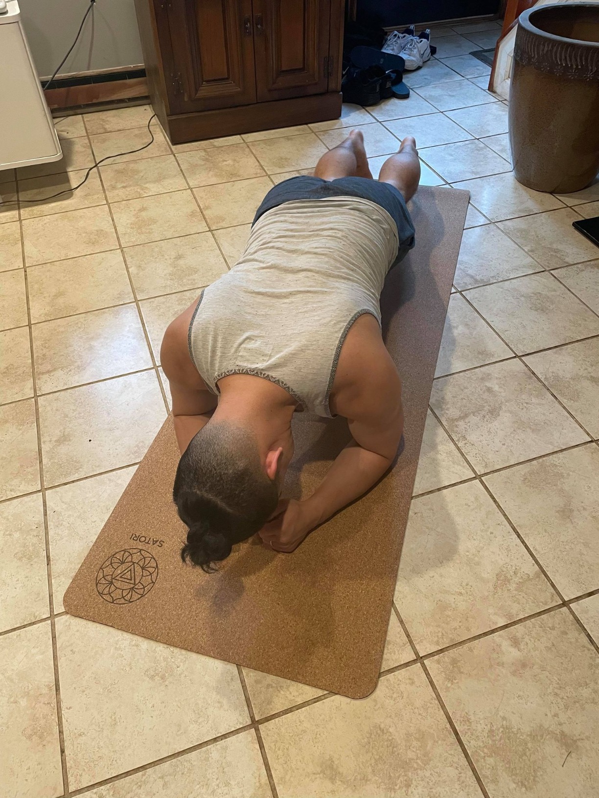 Cork Yoga Mat with Natural Rubber Base, Extra Size, Thickness and Support, Excellent Cushion & Grip customer photo 2