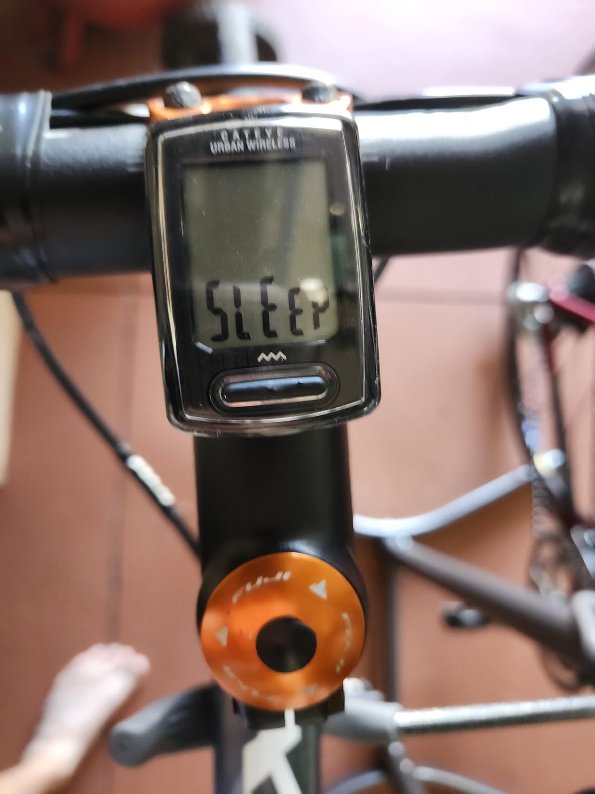 CATEYE Urban Wireless Bike Computer | Calorie Tracking, FlexTight Mount, Auto Start/Stop, Programmable Odometer & Easy Setup for All Bikes customer photo 1