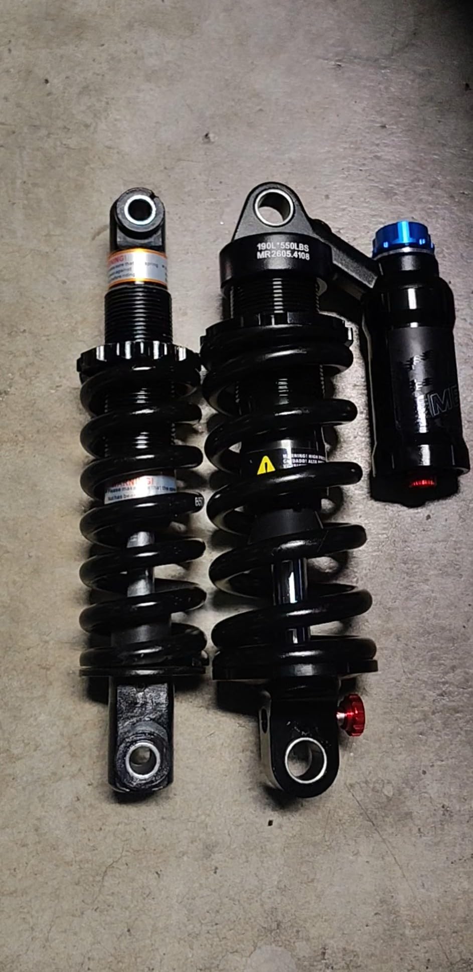 MEROCA Adjustable Air Spring Coil Over Shock Absorber for Mountain Bikes, 190-265mm, 550LBS Spring, Rebound, Compression, Preload, and Air Pressure (200-300 PSI) Fits MTB/Downhill/eBikes customer photo 1