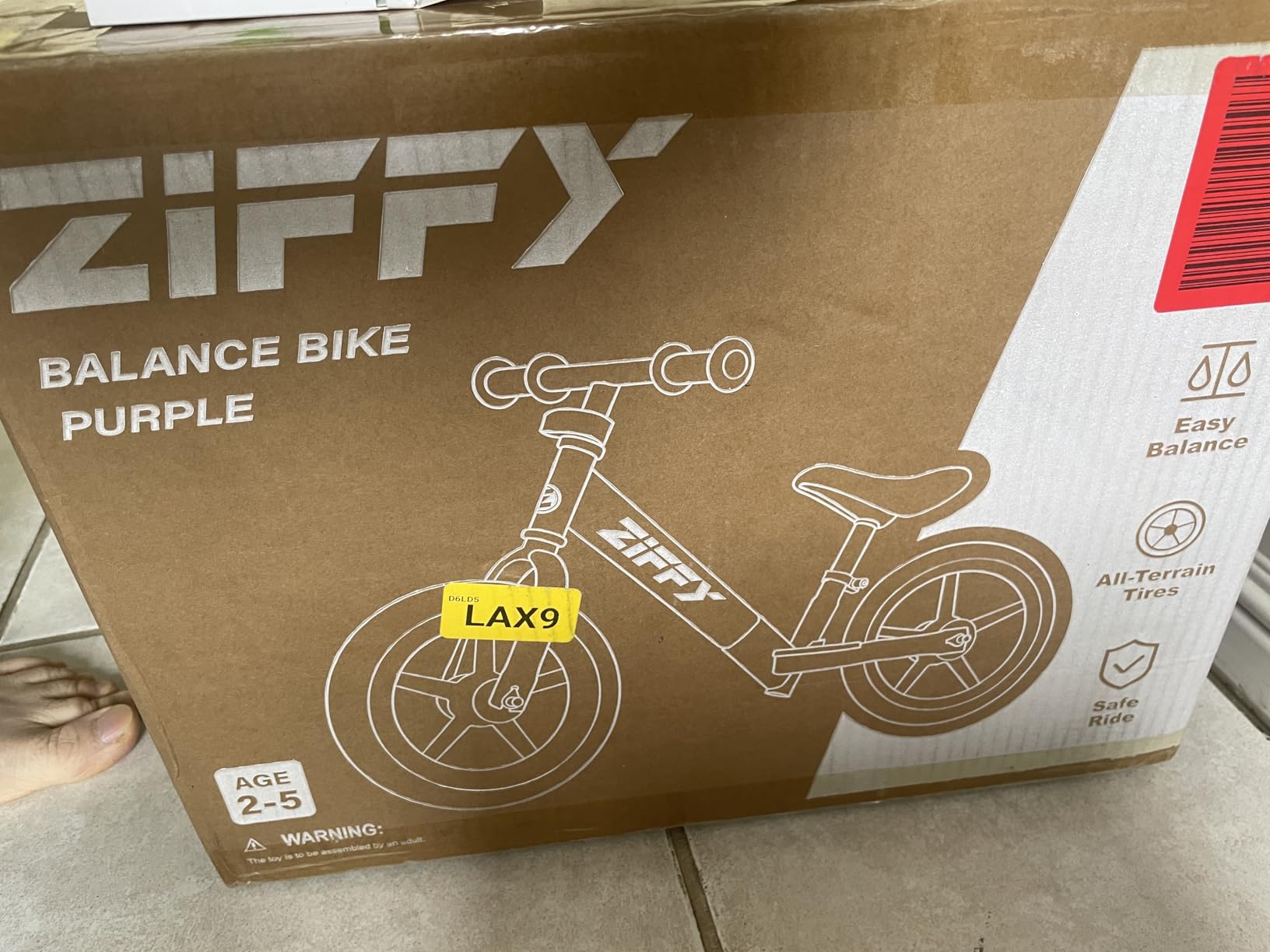 ZIFFY 12 Inch Toddler Balance Bike for 2-5 Years Old, No-Pedal Kids Balance Bike Toy, Lightweight Steel Frame, Sporty Outdoor Gift for Boys & Girls customer photo 1