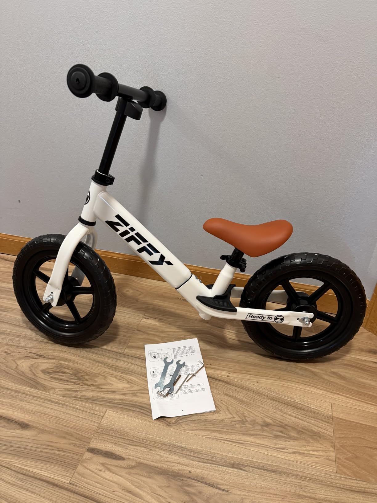 ZIFFY 12 Inch Toddler Balance Bike for 2-5 Years Old, No-Pedal Kids Balance Bike Toy, Lightweight Steel Frame, Sporty Outdoor Gift for Boys & Girls customer photo 2