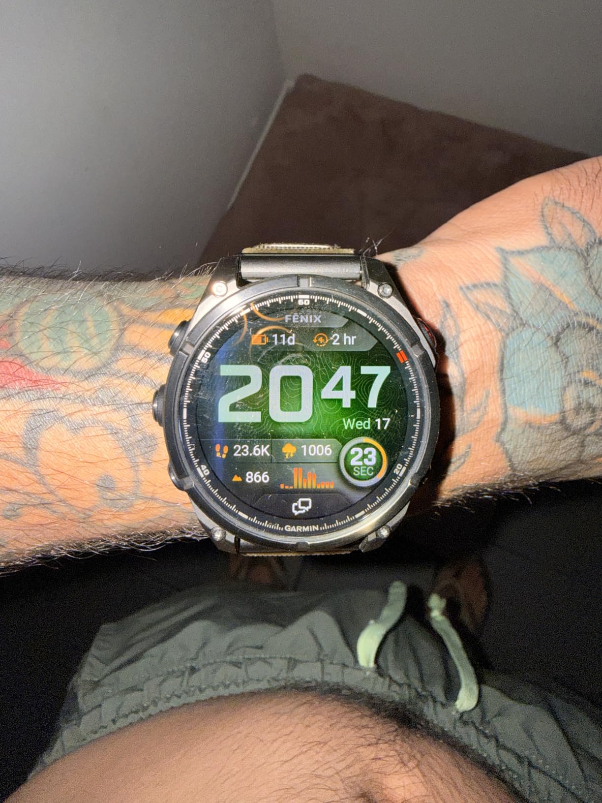 Garmin fēnix 8 Pro, 51mm, AMOLED Display, Premium Connected Multisport GPS Smartwatch, inReach Technology, Sapphire, Carbon Gray DLC Titanium with Black/Pebble Gray Silicone Band customer photo 2