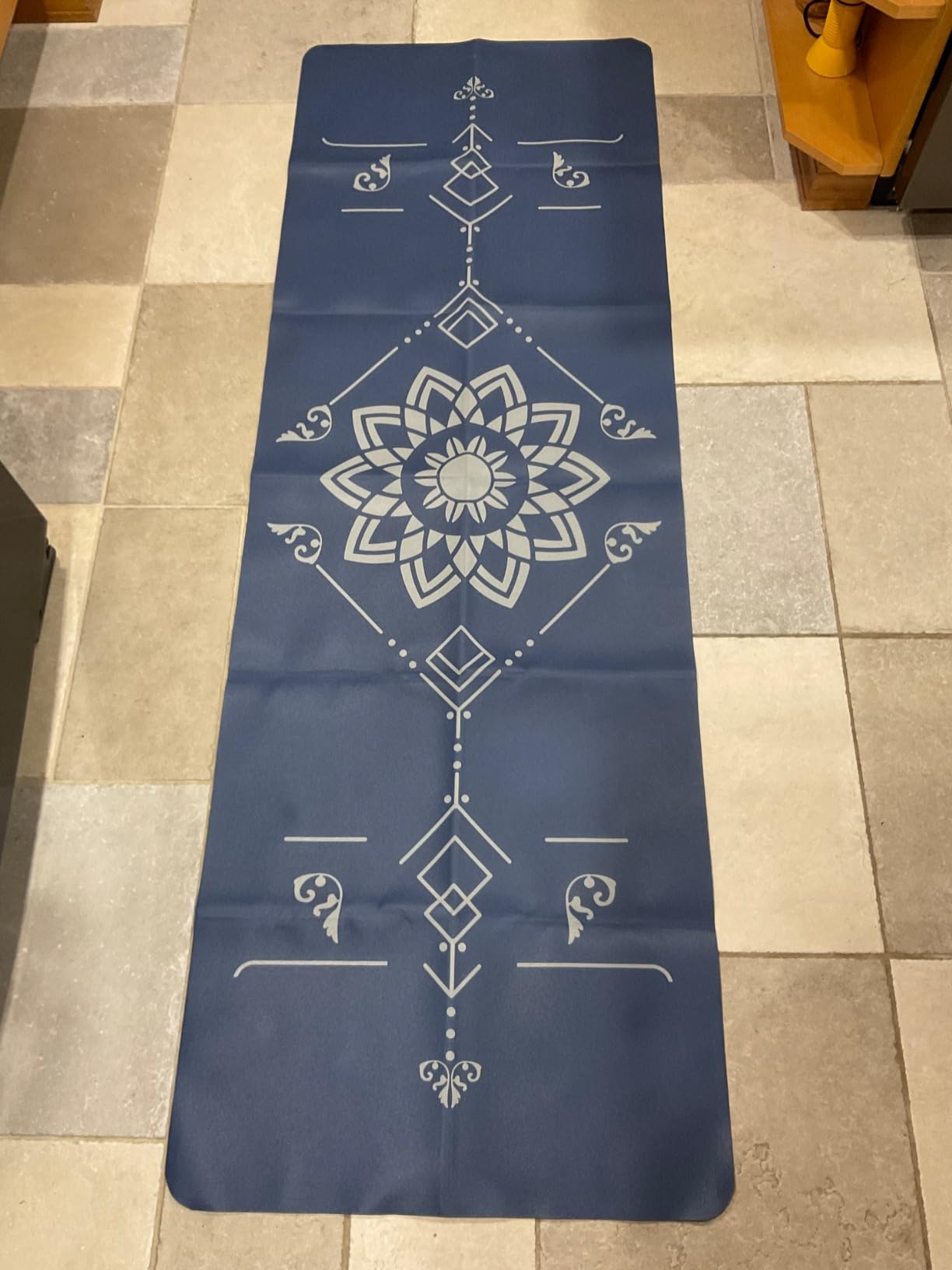 Avoalre Yoga Mat Foldable - Textured Non Slip Exercise Mat - Travel Lightweight Hot Yoga Mat with Carry Bag customer photo 2