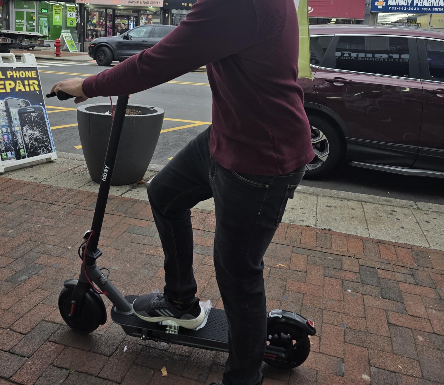 Hiboy S2 Nova Electric Scooter for Adults, 430W Peak Power, Up to 20 Miles Long-Range & 19 MPH, High-Strength Aluminum Body, Portable Folding E Scooter customer photo 1