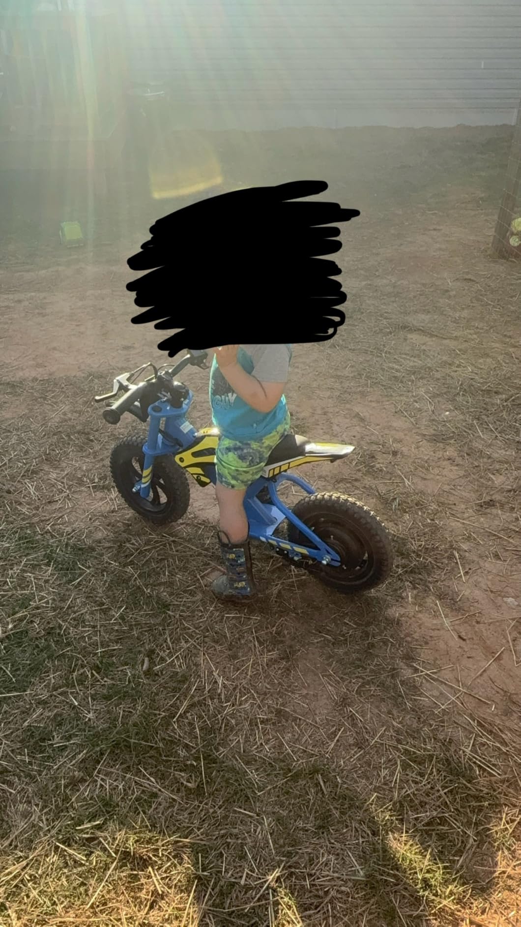 Gyroor S1 Kids Electric Balance Bike, 200W Motor 3 Speeds up to 10 MPH, 12-Inch Pneumatic Tires, 7-Color Rear Fender LED Taillight, Drum Brake, UL2272 Certified, for Ages 3-6 customer photo 1