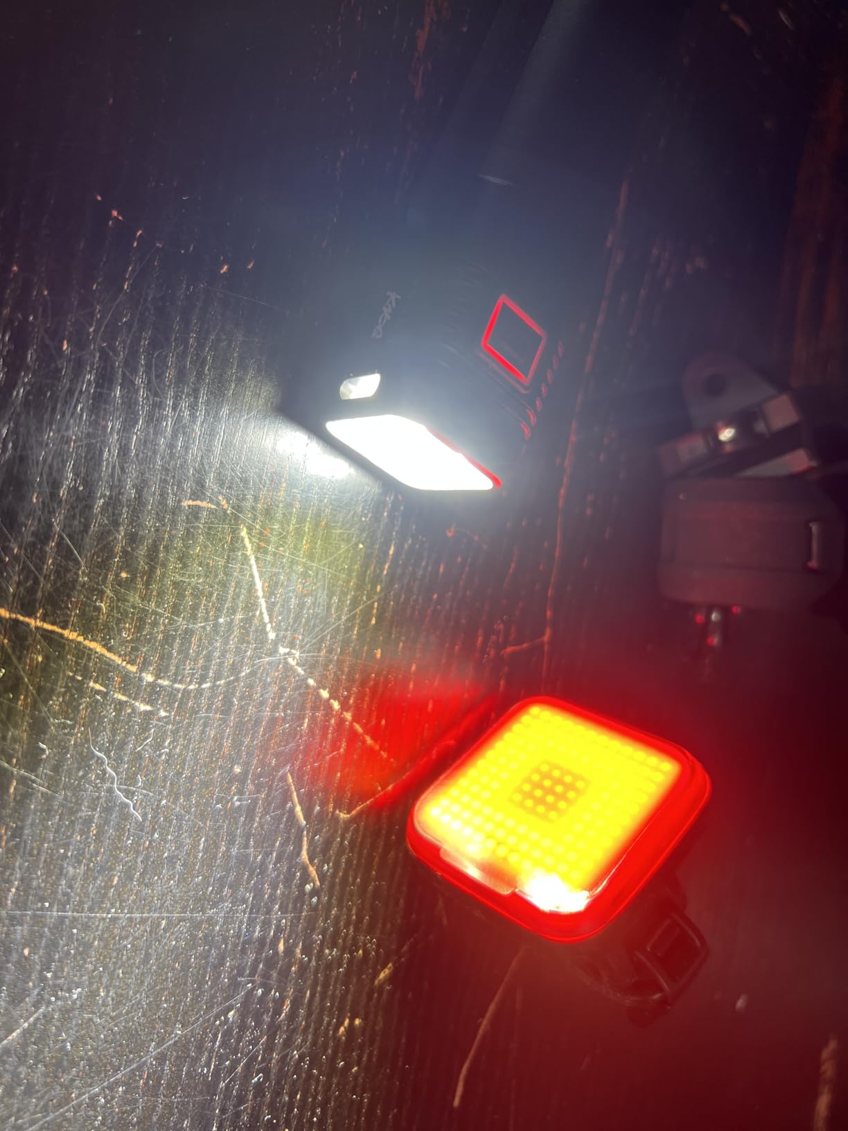Knog Blinder 1000 & Blinder Square Bike Light Set, 2nd Gen, USB Rechargeable LED, 1000 Lumen Front, 100 Lumen Rear, Multiple Modes, IP67 Waterproof, 330 ft Beam customer photo 1