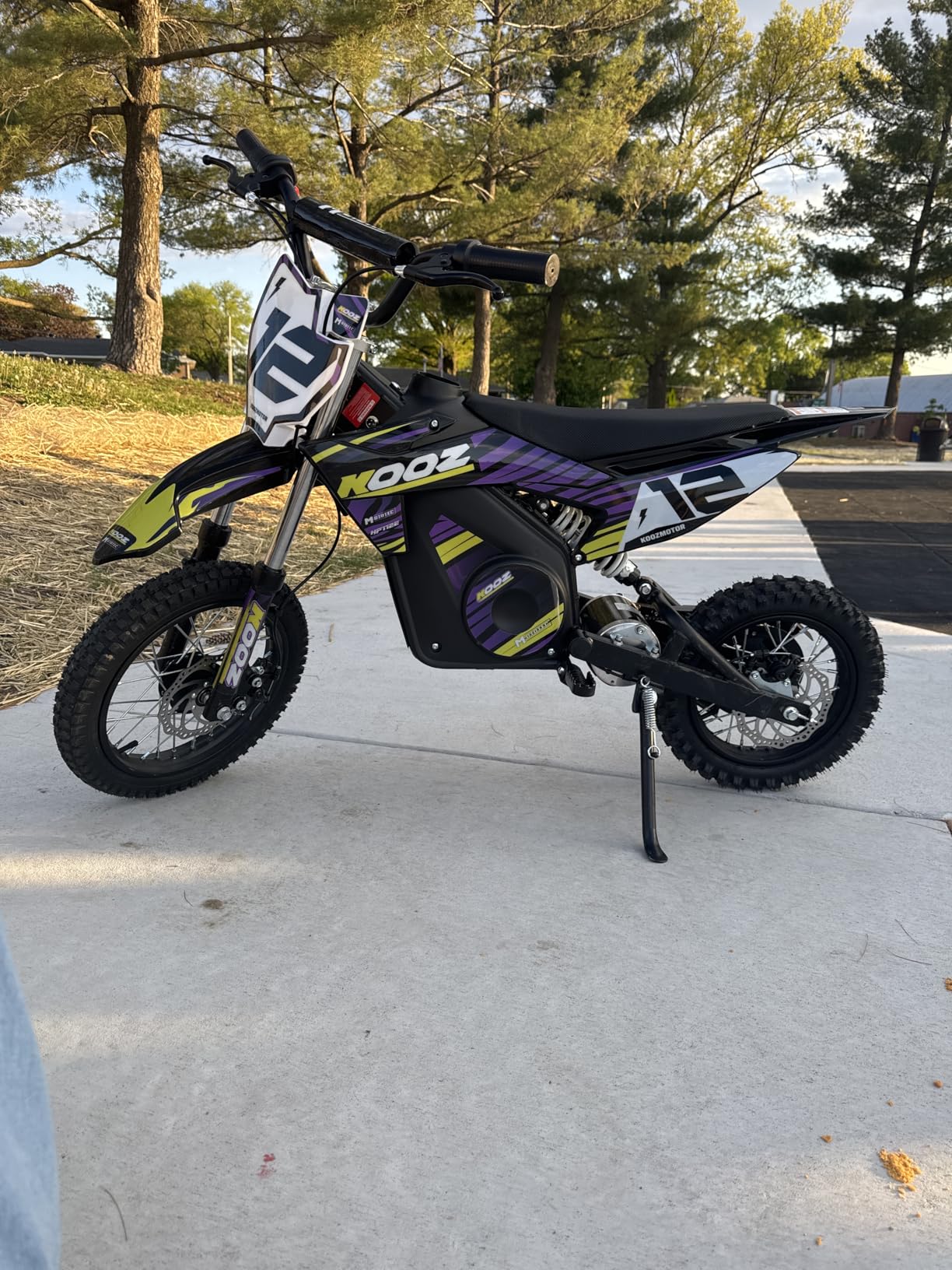 KOOZ HP112E PRO 36V 1000W Electric Dirt Bike for Kids, 3 Speed Modes Teen Electric Motorcycle Up to 20.6 MPH& 19 Miles Long-Range, Dual Suspension & Disc Brake, 16