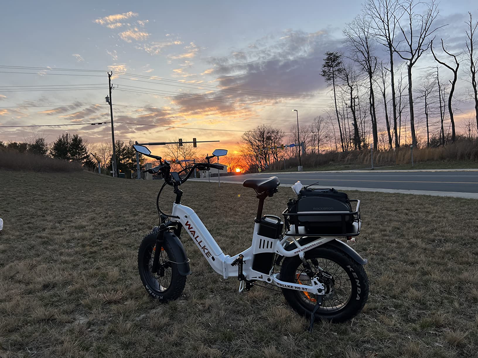 Wallke H7 Ultra 4000W Long Range Electric Bike for Adults, Solar Charge Supported Fat Tire Ebike with Portable Power Output, All Terrain E-bike for Camping, Outdoor Adventure, Commute, UL2849 Certified customer photo 2