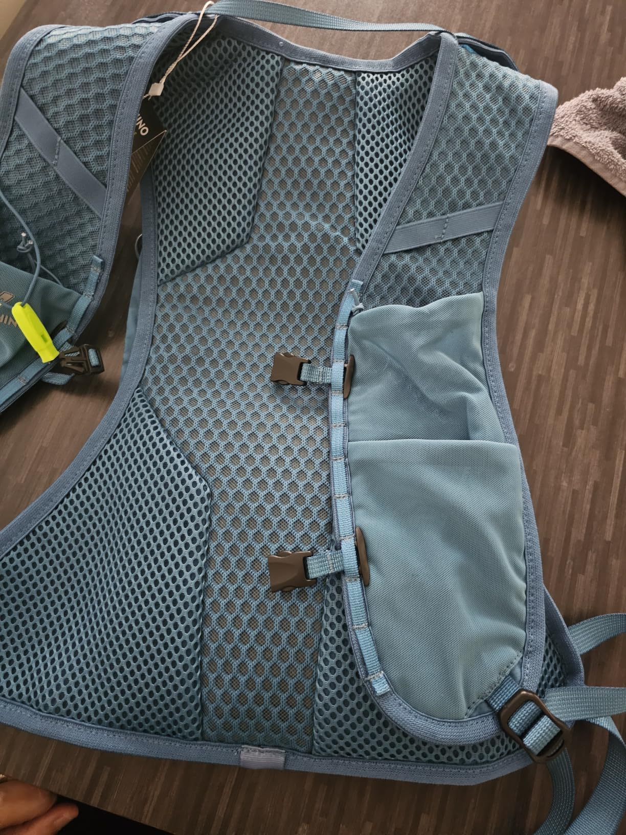 N NEVO RHINO Hydration Backpack, Lightweight Hiking Water Backpack, Hydro Bike Pack with 70 oz 2L Water Bladder, Hydration Daypack for Cycling Rave Mountain customer photo 2